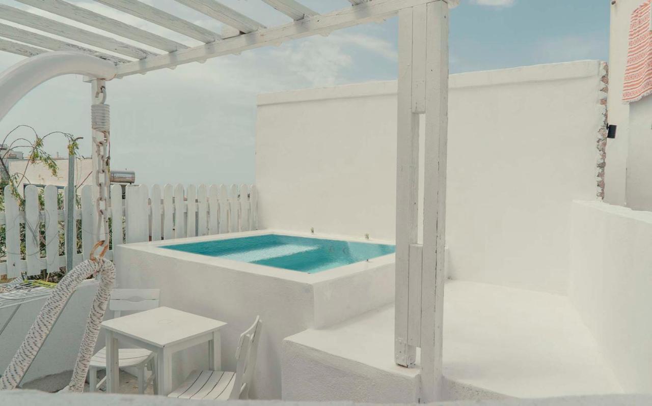 Loukas & Emma Eco Houses Perissa  Bagian luar foto