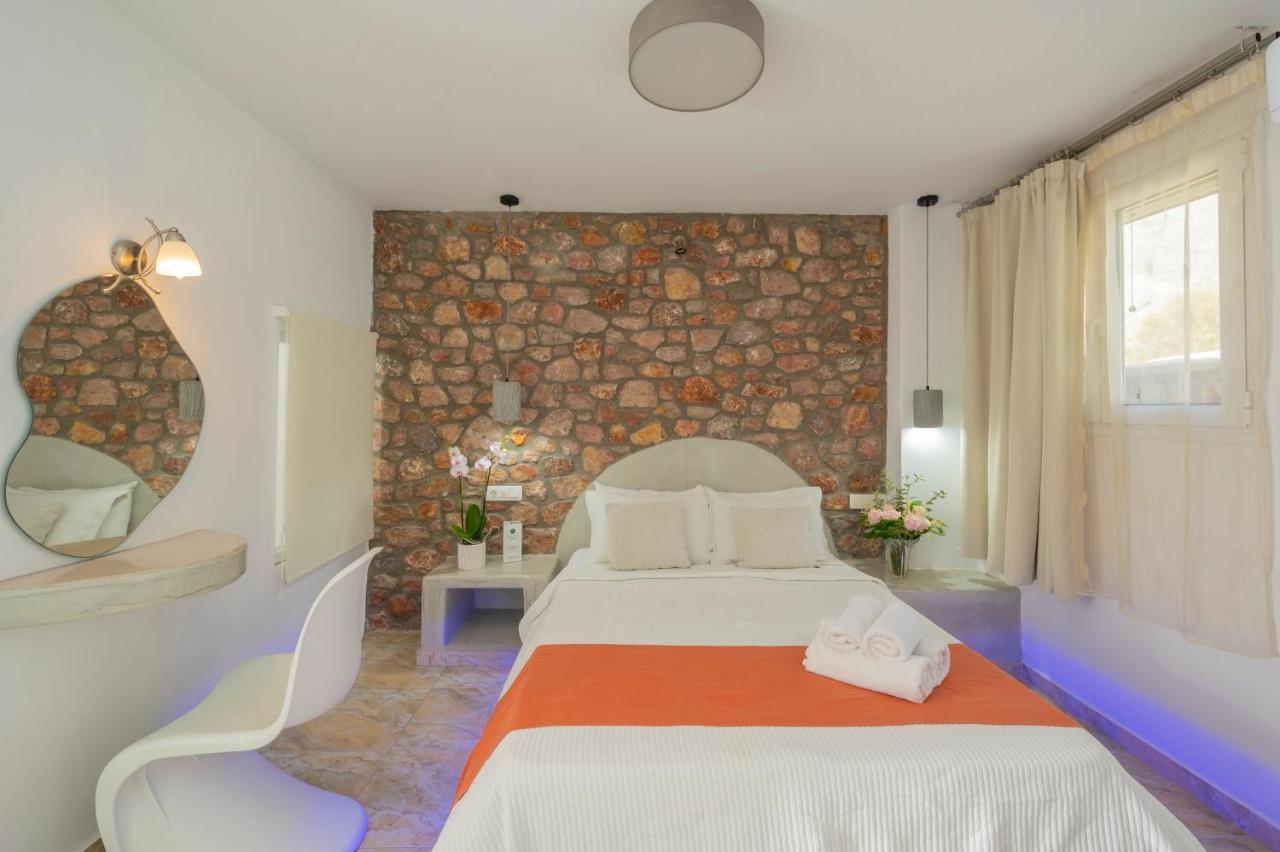 Loukas & Emma Eco Houses Perissa  Bagian luar foto