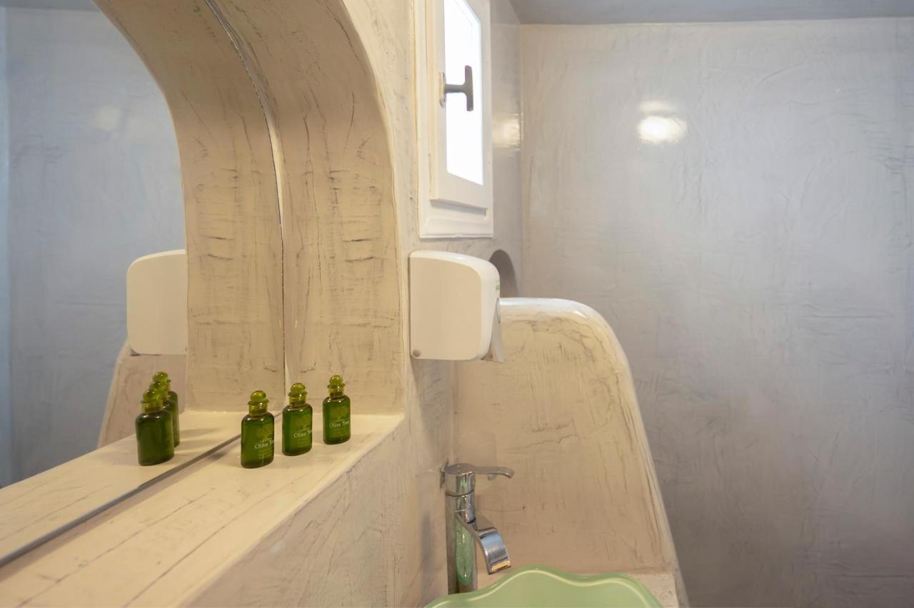 Loukas & Emma Eco Houses Perissa  Bagian luar foto
