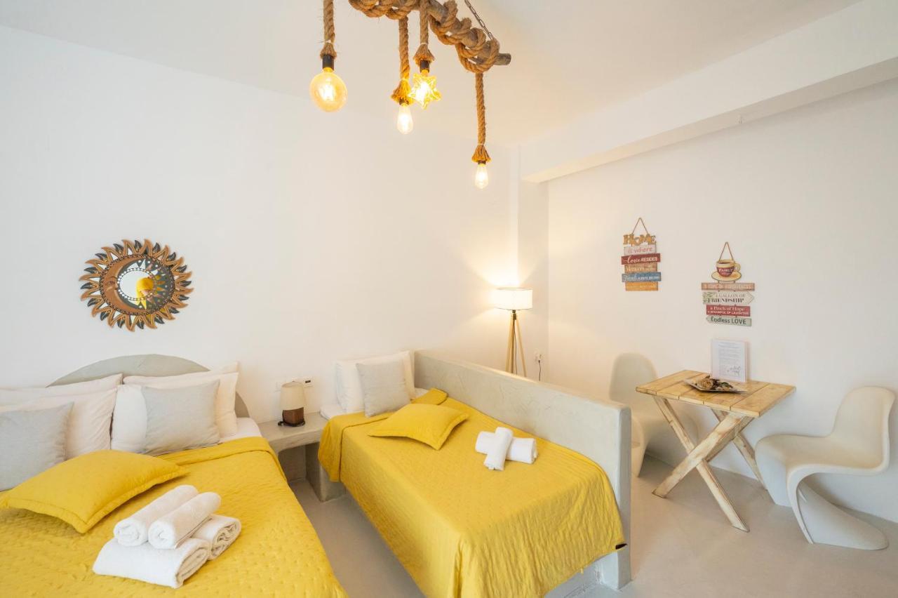 Loukas & Emma Eco Houses Perissa  Bagian luar foto