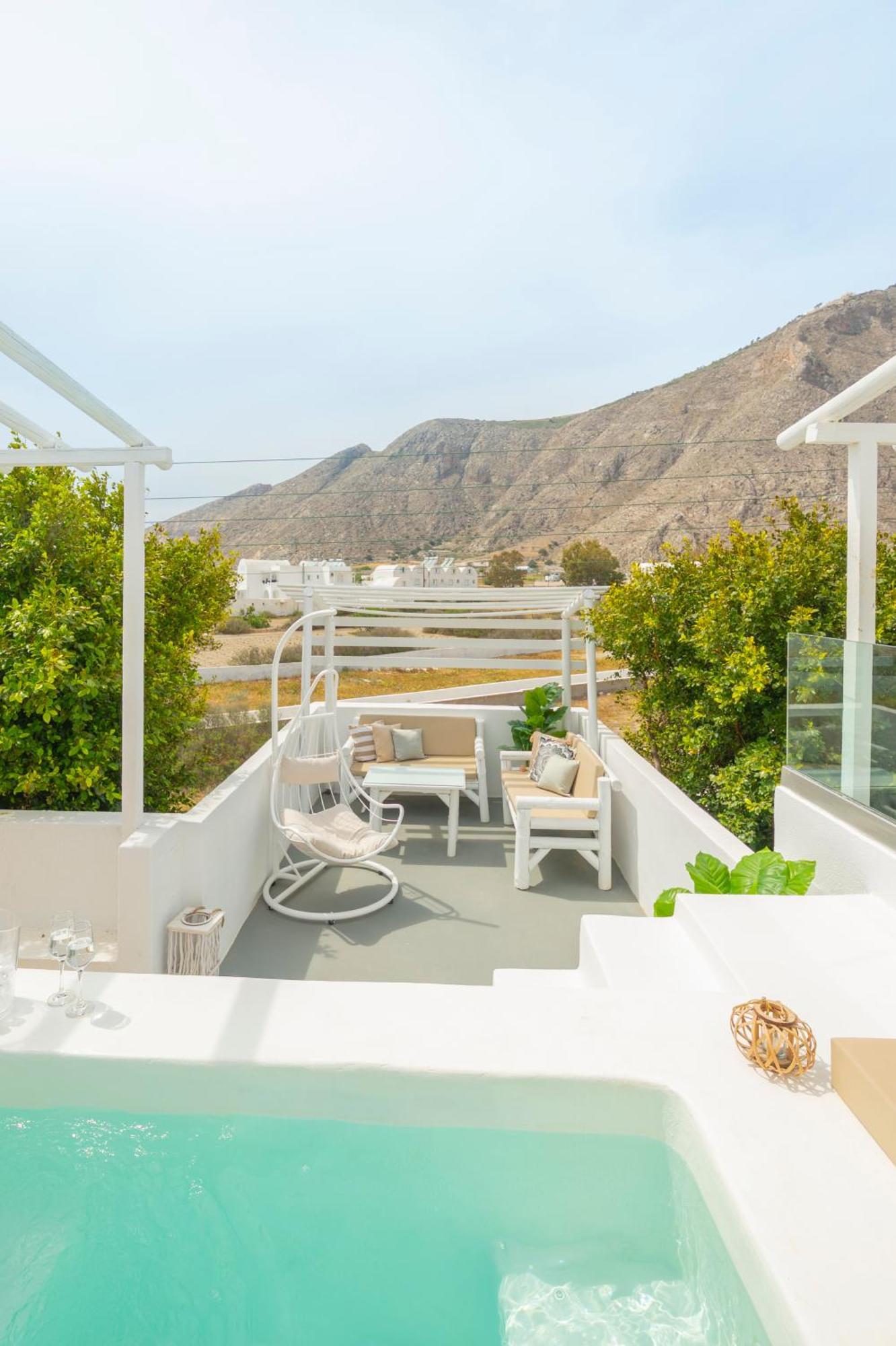 Loukas & Emma Eco Houses Perissa  Bagian luar foto