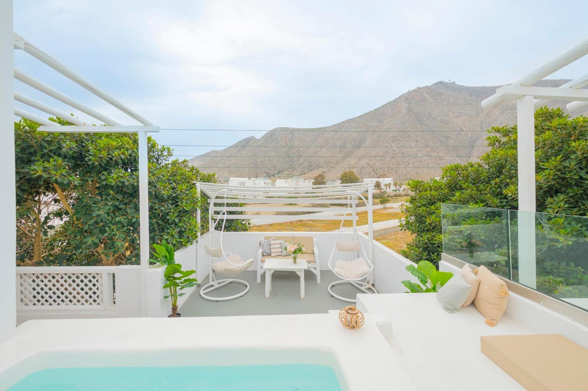 Loukas & Emma Eco Houses Perissa  Bagian luar foto